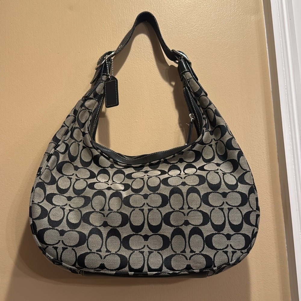 Coach Bag - Picture 2 of 3